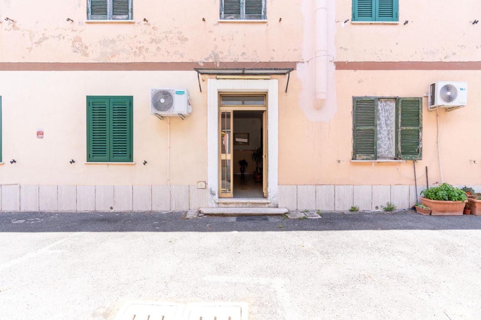 Ciampino-Roma - Modern Apartment-Airport & Station 외부 사진