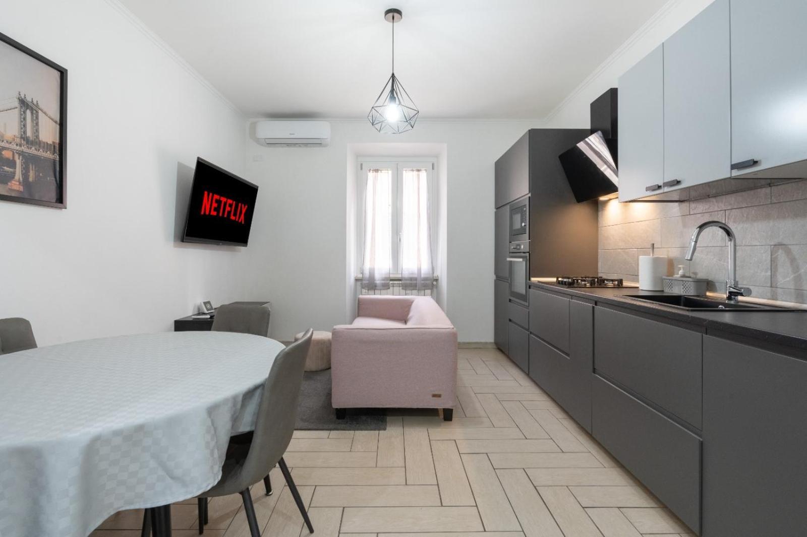 Ciampino-Roma - Modern Apartment-Airport & Station 외부 사진